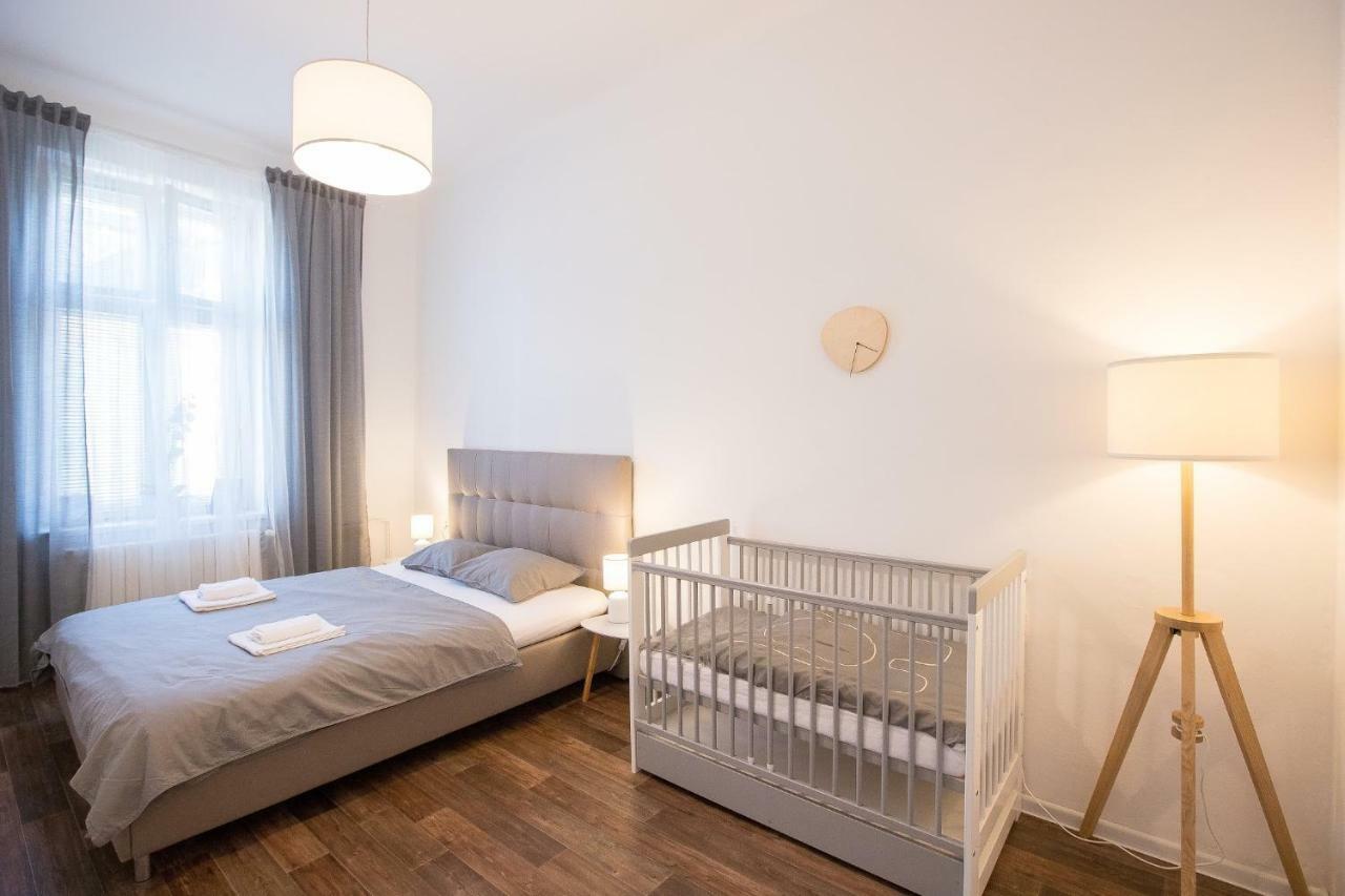 Family Apartment Ostrava Exterior foto